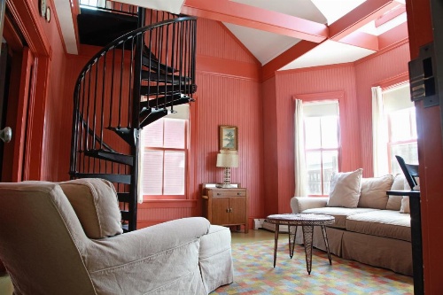 The Porches Inn at Mass MoCA image 38