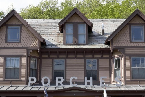 The Porches Inn at Mass MoCA image 42